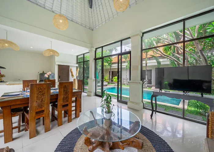 Villa Lara, By Five Elements